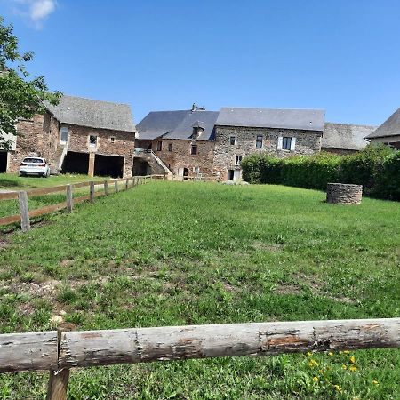 Les Gites De La Bouldoire Le Marronnier Rignac  Екстериор снимка